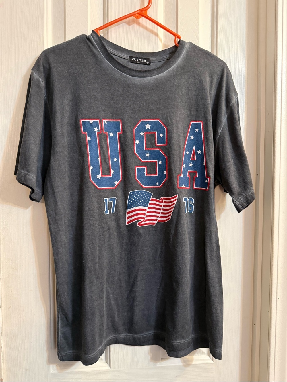 Zutter Women's USA Graphic Tee - Charcoal